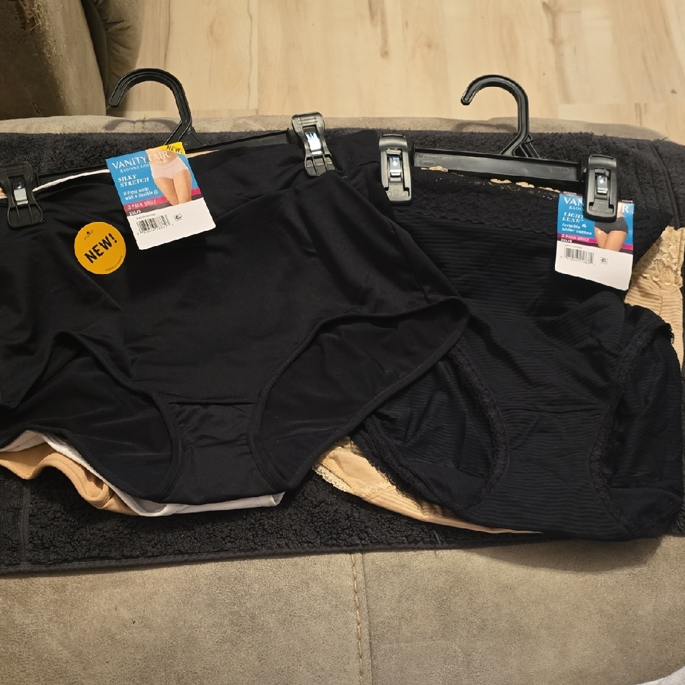 Vanity Fair Briefs Bundle Size 2XL New In Package